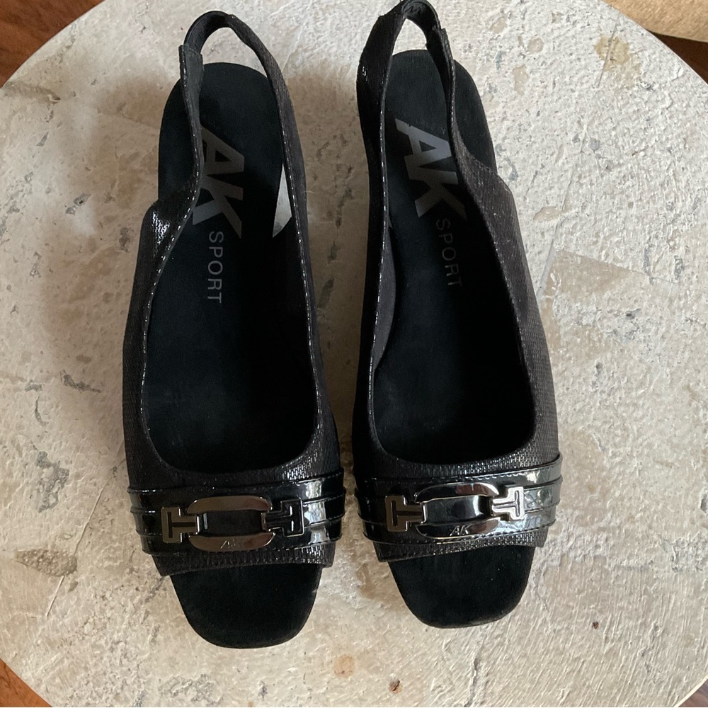 Anne Klein Sport Peep Toe, Sling Back Wedge Sandals Black Size 7.5M Beyond